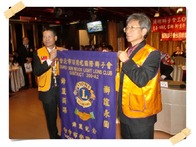 點我放大